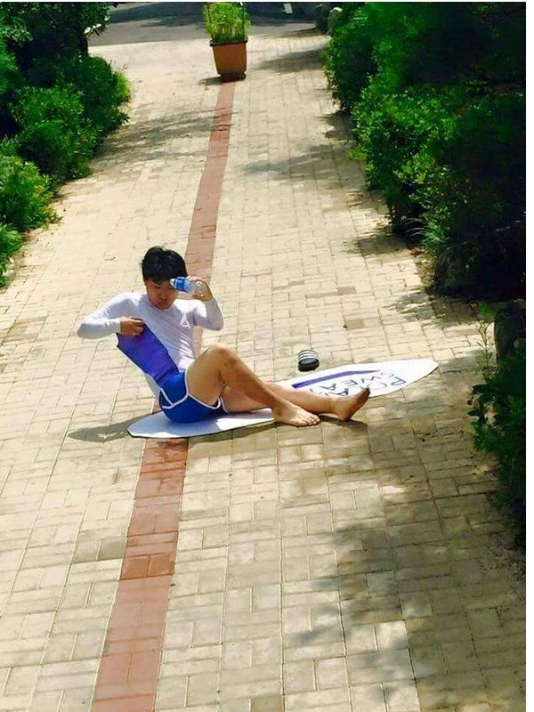 이쯤에서 다시보는 졸업앨범계의 레전설 의고 | 인스티즈