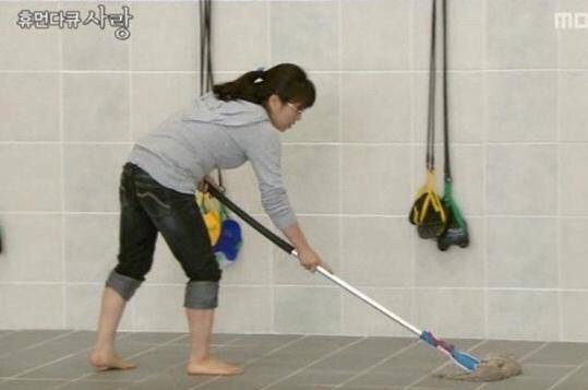 장애인 어린이가 수영장 다닌다고 부모들이 청소시킴.jpg | 인스티즈