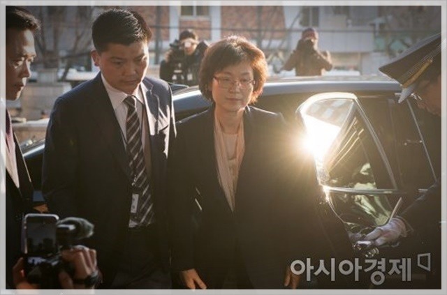 사진으로 보는 대한민국 정치 느와르 10년 (사진많음) | 인스티즈