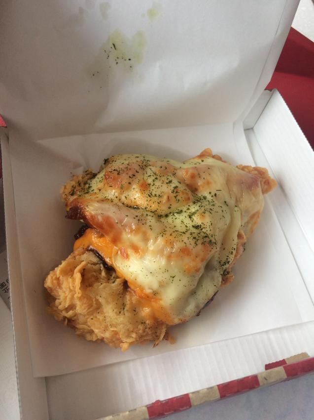 KFC 신제품 치짜 실물.jpg | 인스티즈