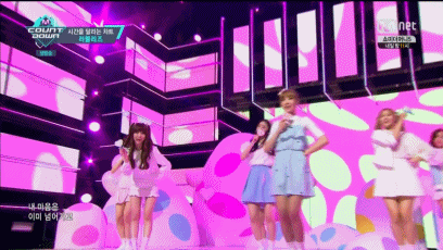 160519 엠카 러블리즈 - Kissing You.gif | 인스티즈