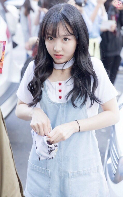트와이스 멤버들이 나연을 괴롭히는 EU | 인스티즈