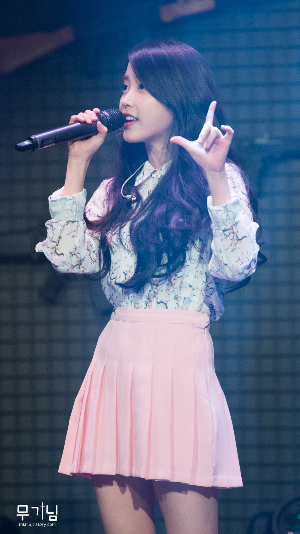 [2016.03.01] 서든어택 결승 축하공연 아이유 B컷 by무기님 | 인스티즈