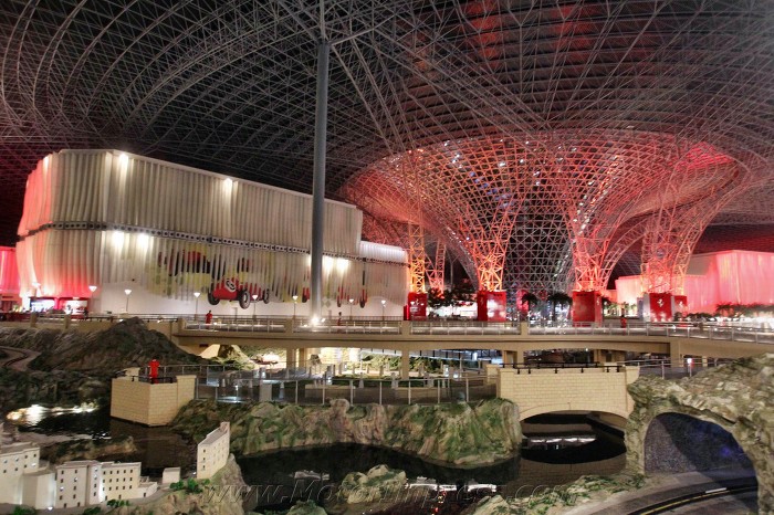 세계 최대규모의 실내 테마파크이자, 남자들의 로망이 현실이 되는곳 | 인스티즈