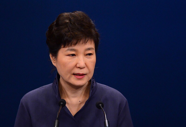[속보] 박근혜 대통령 “특정 개인이 위법행위 저질렀다니 참담” | 인스티즈
