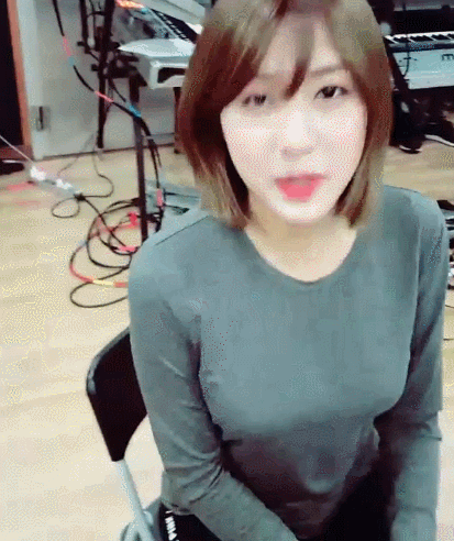 하영이 몸매 클래스.gif | 인스티즈