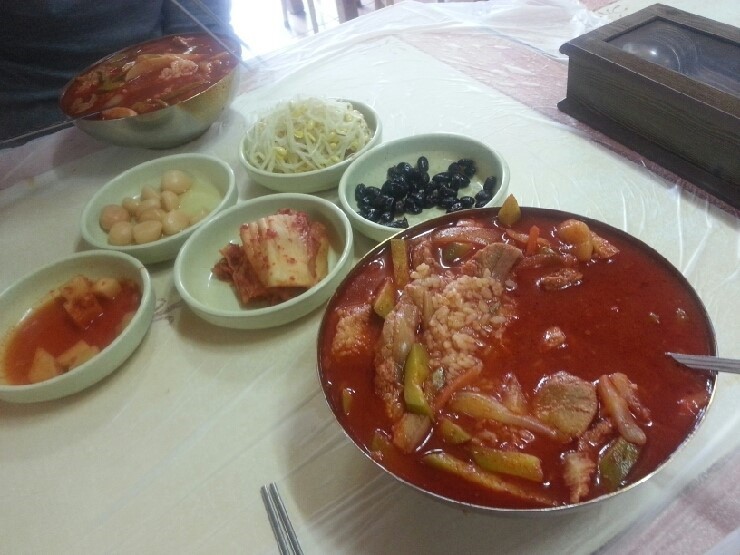 전라도말고 다른지역에서 찾아보기힘든 찌개 | 인스티즈