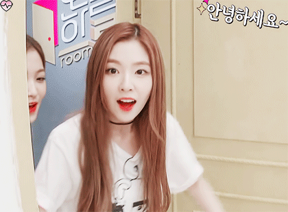 막내 눈치보는 리더.gif | 인스티즈