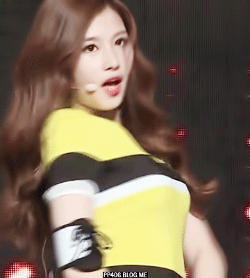 [트와이스] 미나토자키 사나 .gif | 인스티즈