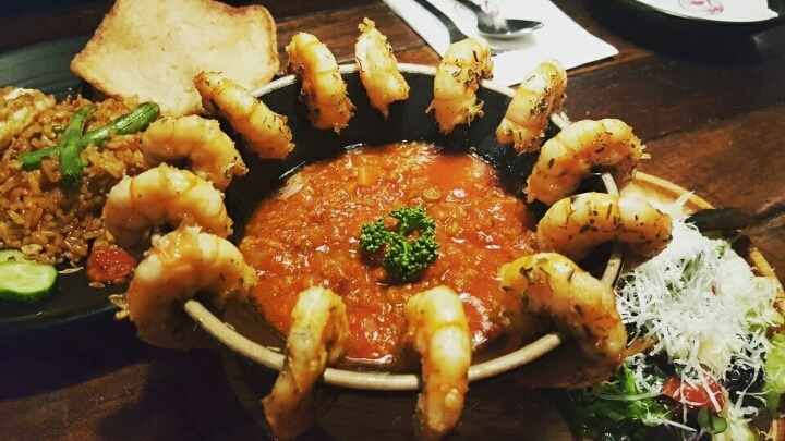 송중기 절친 | 인스티즈