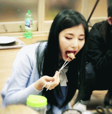 [트와이스] 갈수록 더더욱 이뻐지는 쯔위 움짤들.gif | 인스티즈