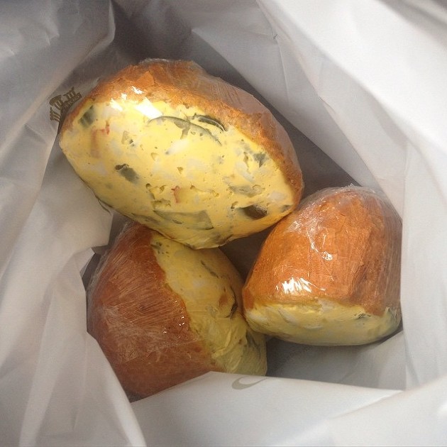 광주 유명 빵집 궁전제과의 대표메뉴 공룡알빵.jpg | 인스티즈