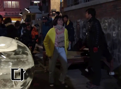 오늘 공개된 응답하라1988 촬영현장.gif | 인스티즈