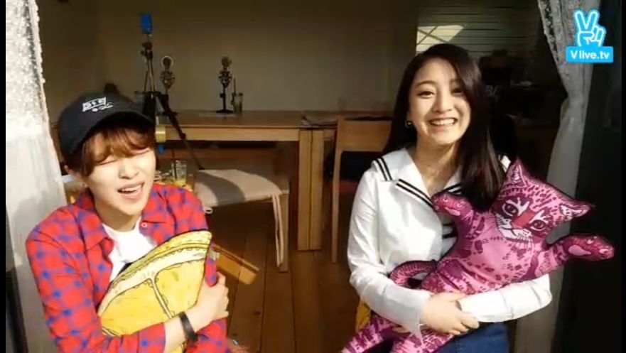 [트와이스] 정연-지효 v앱 라이브 시작 | 인스티즈