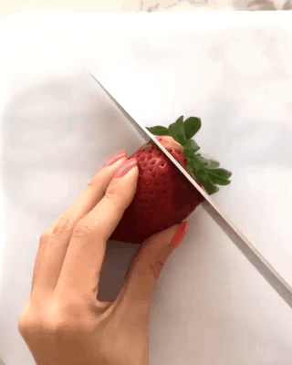 딸기 장미.gif | 인스티즈