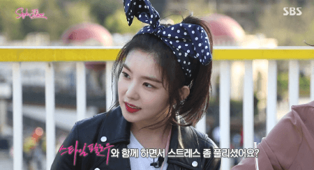 머리 묶는 아이린 비주얼.gif | 인스티즈