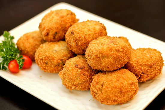 겉은 바삭 속은 쫀득 부드러운 일본식 크로켓(croquette) 고로케 korokke | 인스티즈