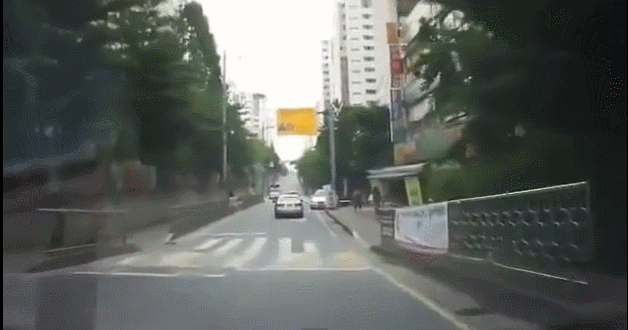어린이보호구역에서 서행해야하는 이유 | 인스티즈