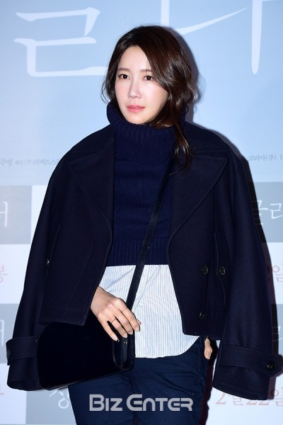 오늘자 이지아 | 인스티즈