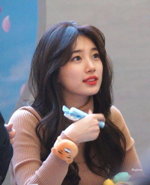 수지가 좋아요 누른 여자아이돌 사진 | 인스티즈