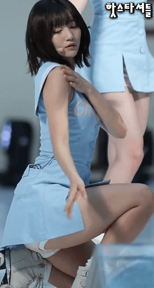오마이걸 비니 움짤.gif | 인스티즈