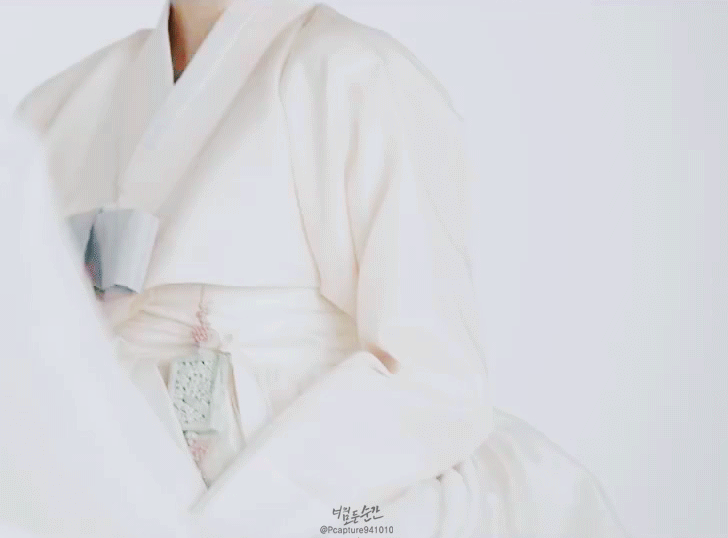 수지 레전드 한복 화보 움직이는 버전ㄷㄷ | 인스티즈