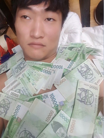 [데이터주의] 웃게에 자주 보이는 따봉충의 정체에 대해 알아보자 | 인스티즈
