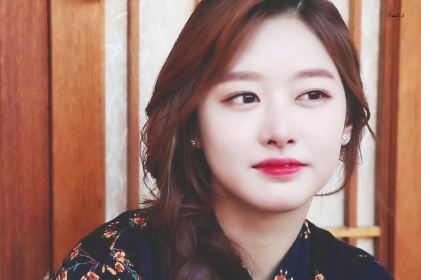 조보아+진세연 닮았다고 언급되는 여자 아이돌.gif | 인스티즈