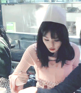 슬기의 요리 실력.gif | 인스티즈
