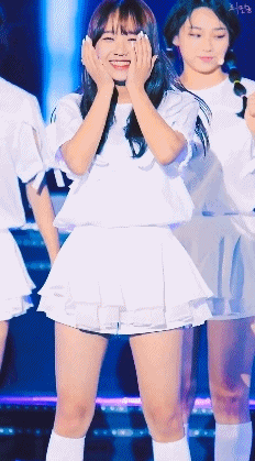 유정이 무대 위 짤 | 인스티즈