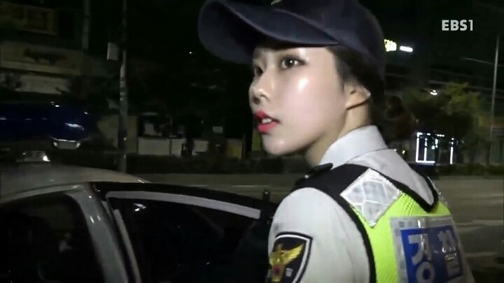 EBS에 나오는 여경.jpg | 인스티즈