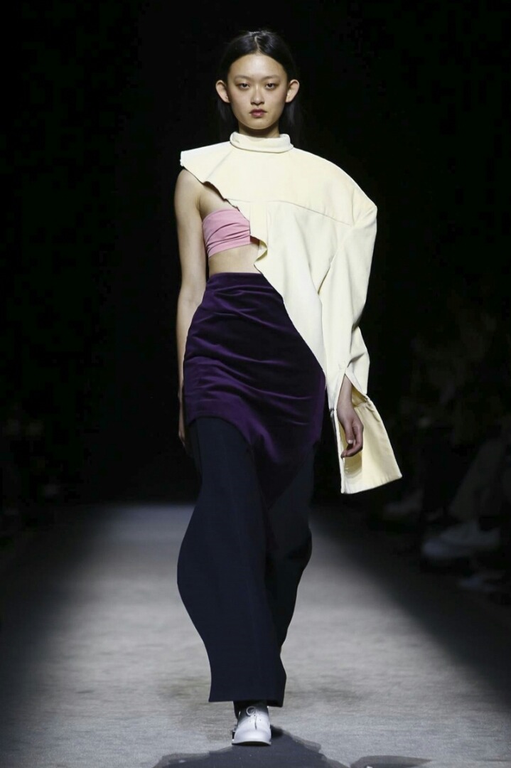 Jacquemus 쟈크뮈스 2016 FallWinter RTW Milan | 인스티즈