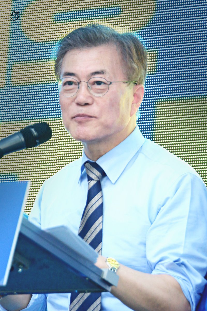 아이돌 홈마가 찍은 문재인 대통령 사진 | 인스티즈
