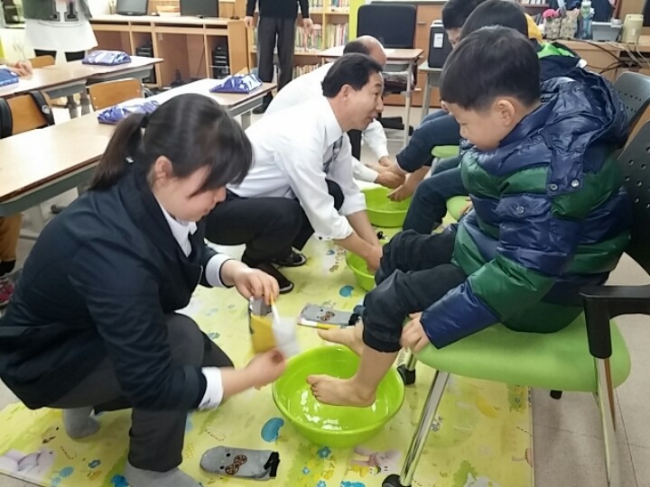 월등 초등학교 이미지