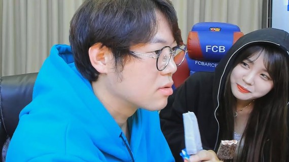 시청자들이 릴카와 자꾸 우결 각 잡으며 엮는 것에 대한 감스트의 언급 | 인스티즈
