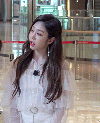 180619 잠실 롯데월드몰 러블리즈 서지수.gif | 인스티즈