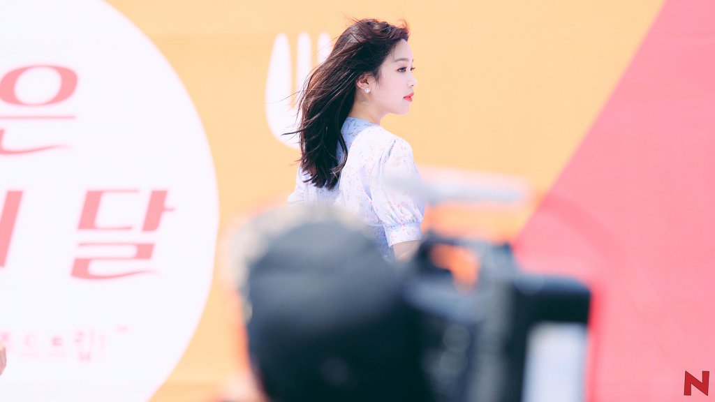 사월이 April 보조개 담당 레이첼 성나연~♥ | 인스티즈