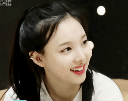 임나연 옆모습 | 인스티즈