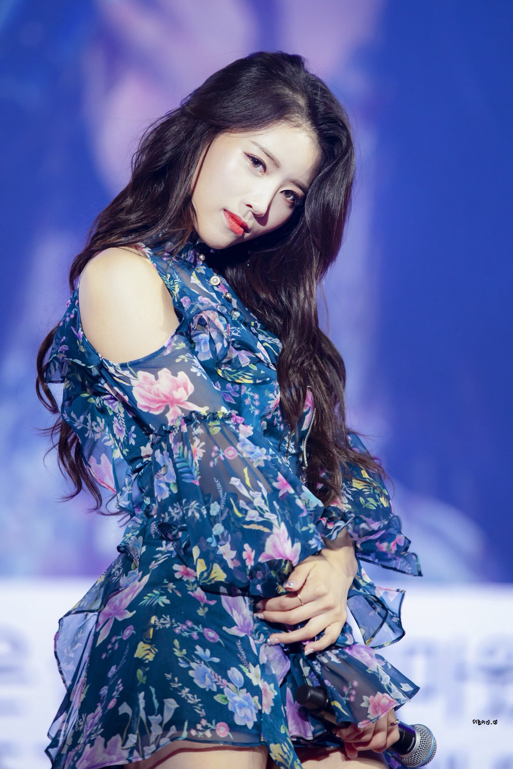 [러블리즈] 아침 밥도 먹었으니 양치질 하러 갈거라서 미주 | 인스티즈
