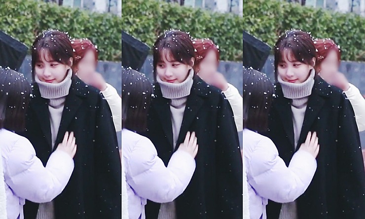 992FD23A5E55688F067BBB