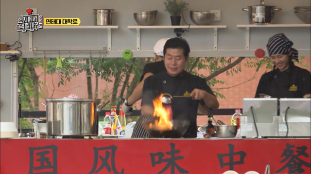 현지에서 먹힐까 보면 이연복 샘이 성공한 이유를 알게 됨 | 인스티즈