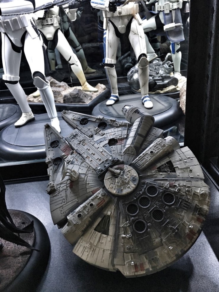 얘들아~ 삼촌 방에 장난감 많으니깐 절루 가서 놀아~ | 인스티즈