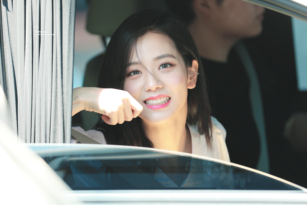 블랙핑크의 비쥬얼 보스 지수.jpg | 인스티즈