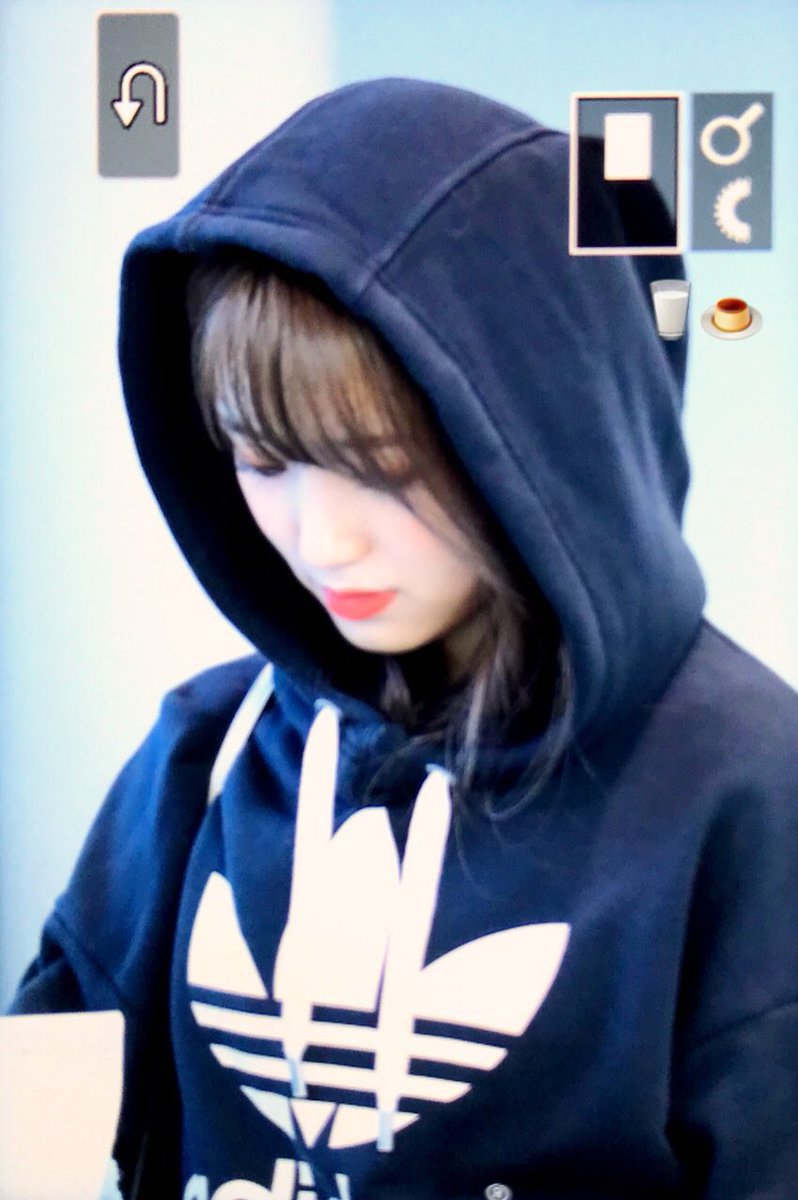 [아이즈원] 헤어(염색)부터 메이크업까지 한국 아이돌화 된"야부키 나코"의 출국 프리뷰 | 인스티즈