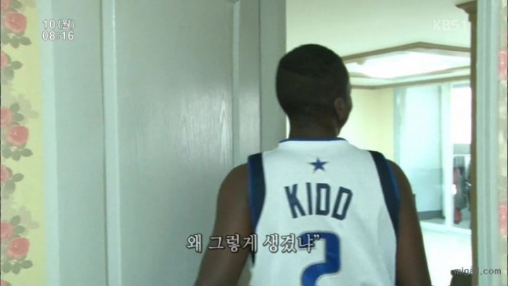 자기 여동생을 봄.jpg | 인스티즈