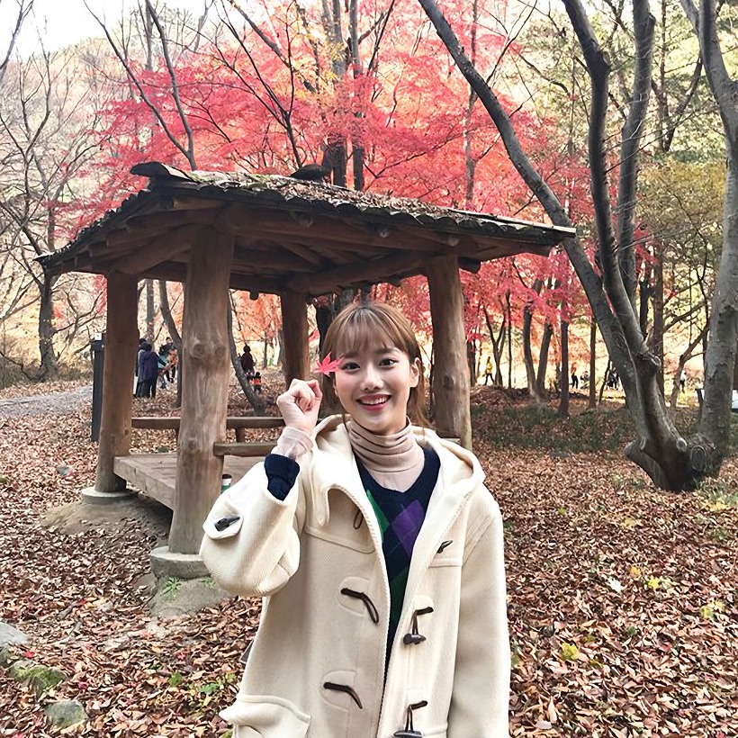 에이프릴 이나은 | 인스티즈
