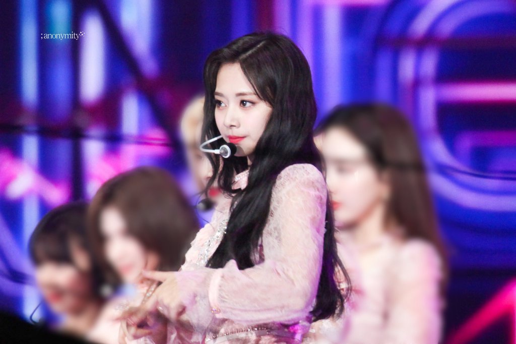 감탄만 나오는 최근 쯔위의 미모.jpgif | 인스티즈