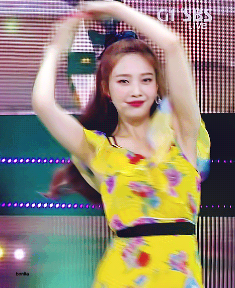 반묶음이 잘 어울리는 레드벨벳 조이.jpgif | 인스티즈