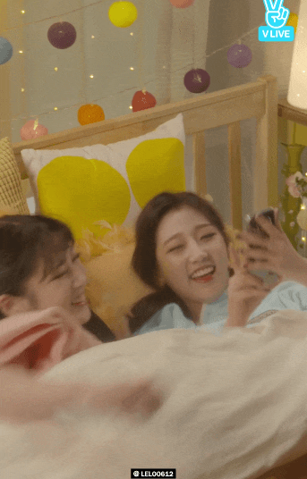 [러블리즈] 크로아상을 먹어서 예인이 | 인스티즈