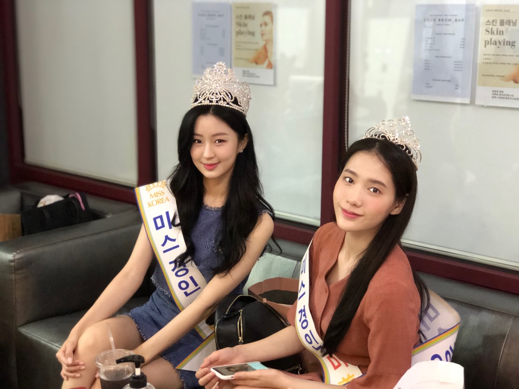 코코메이크업 이미지